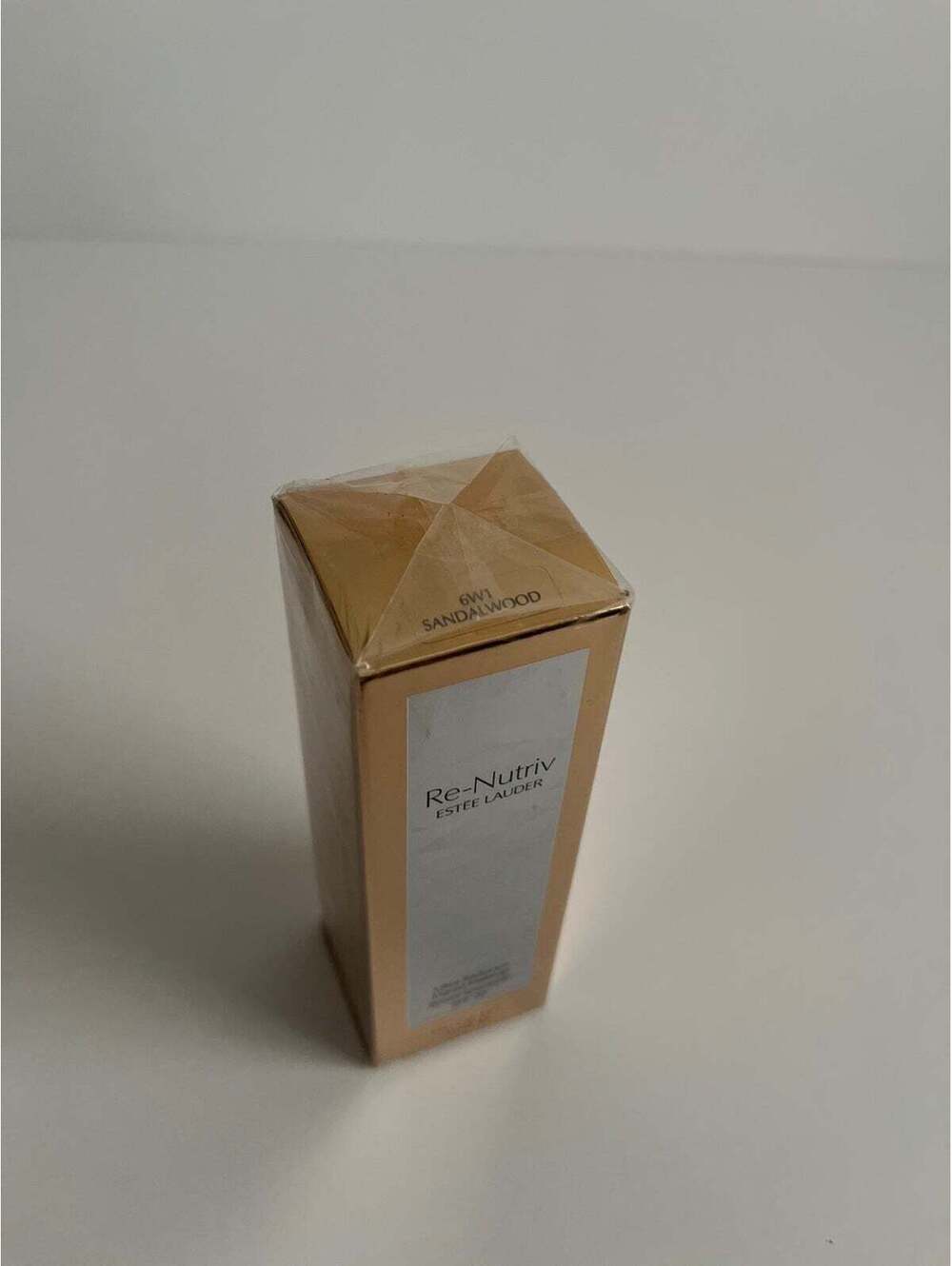New Estee Lauder 6W1 sandalwood Re-Nutriv foundation